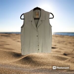 Kylani Bay 100% Silk Sleeveless Collared Shirt Pale Green Solid Sz Large EUC